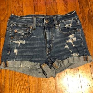 AMERICAN EAGLE // Jean shorts